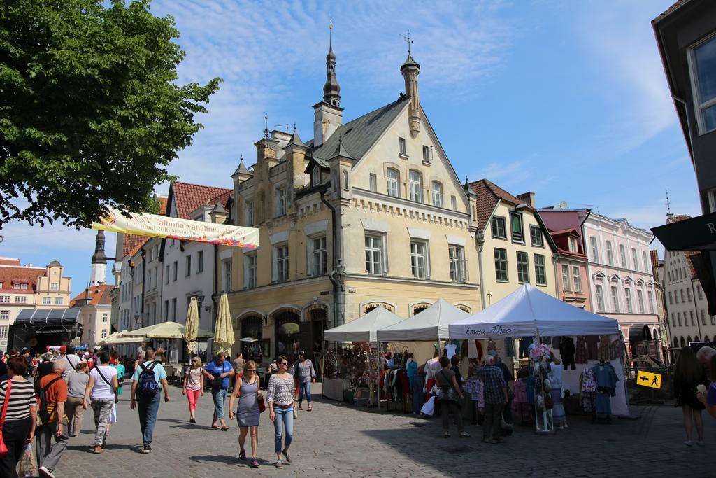 Tallinn City Apartments - Town Hall Square Eksteriør bilde